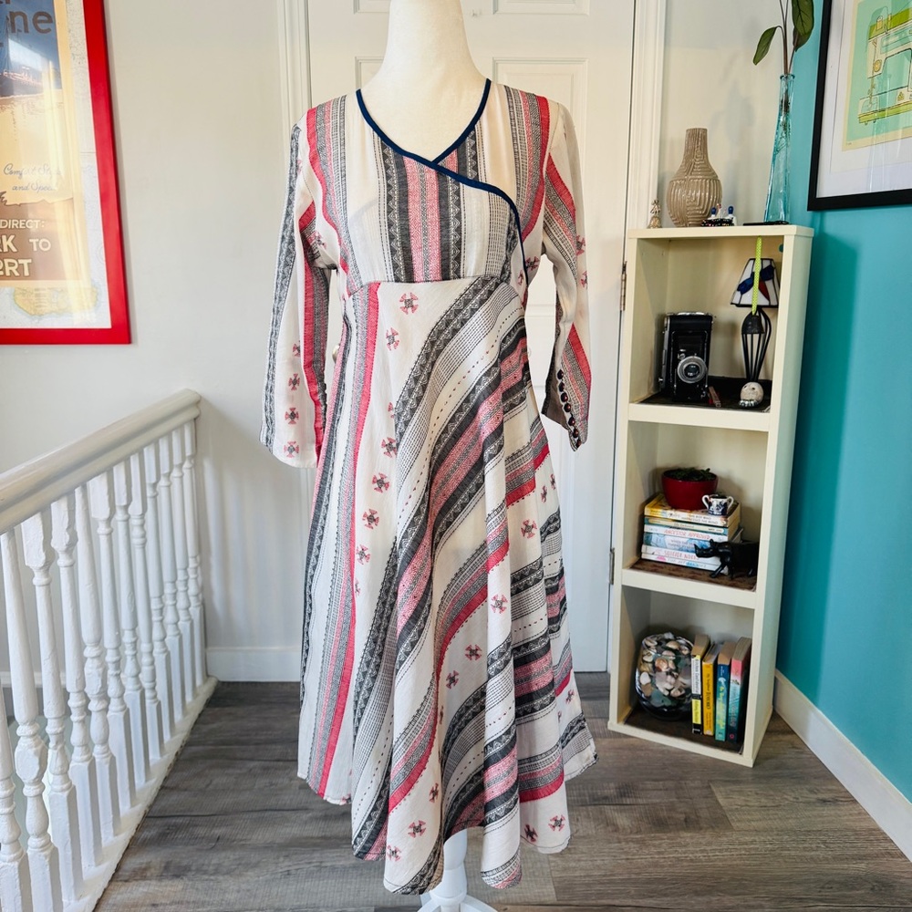 VINTAGE Generation Tunic/Dress with crystal detail (size 6)